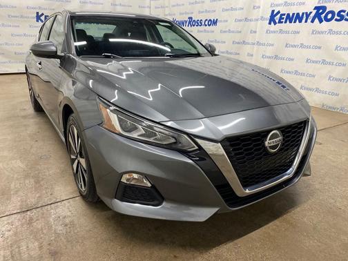 2021 Nissan Altima 2.5 SV