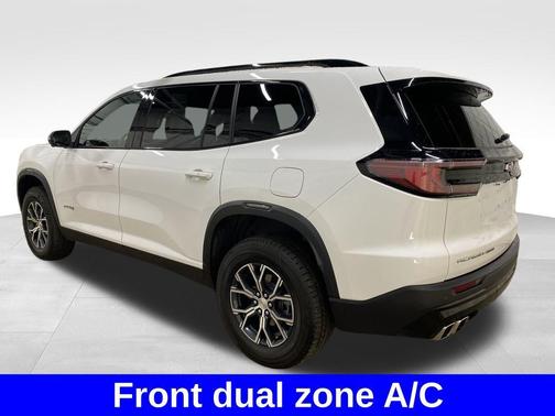 2024 GMC Acadia AT4