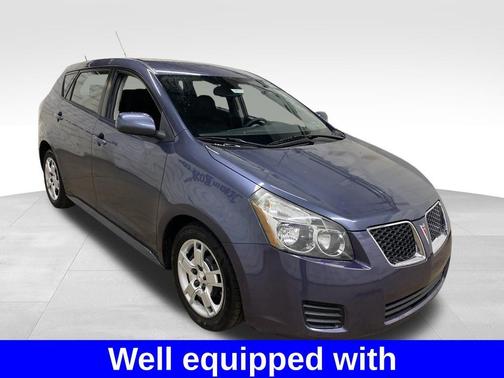2010 Pontiac Vibe Base