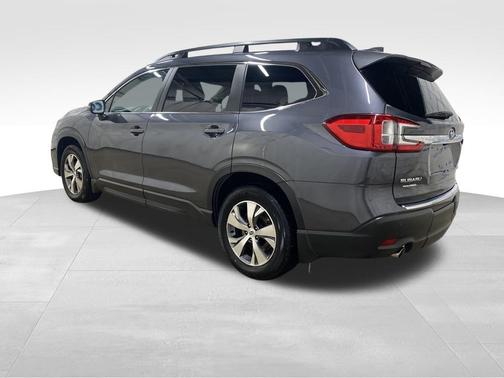 2023 Subaru Ascent Premium 8-Passenger