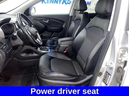 2014 Hyundai TUCSON SE