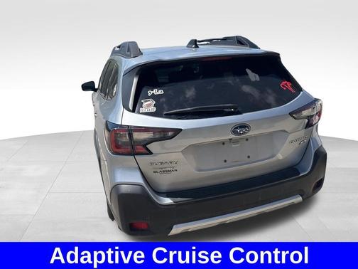 Ice Silver Metallic 2023 Subaru Outback Limited XT