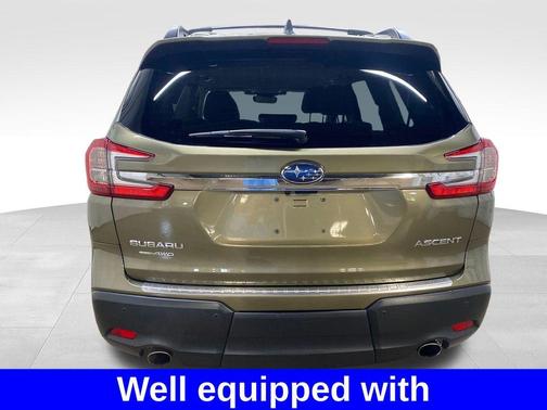 Autumn Green Metallic 2023 Subaru Ascent Premium 8-Passenger