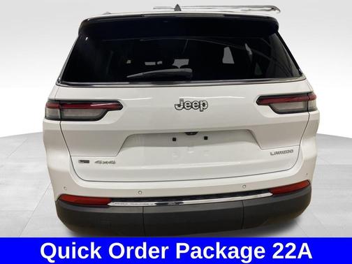 2022 Jeep Grand Cherokee L Laredo