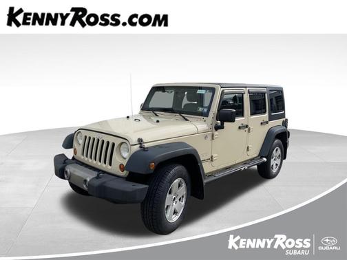 2011 Jeep Wrangler Unlimited Sahara