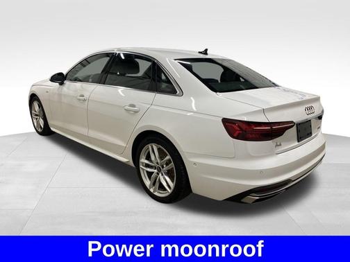 2022 Audi A4 45 S line Prestige