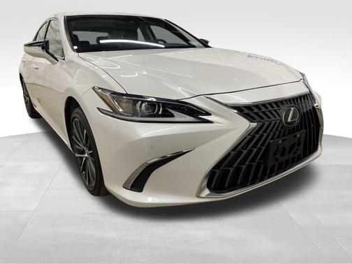 2022 Lexus ES 350 Base