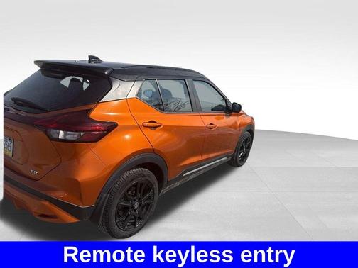 2021 Nissan Kicks SR