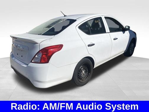 2019 Nissan Versa 1.6 S+