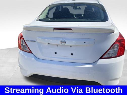 2019 Nissan Versa 1.6 S+