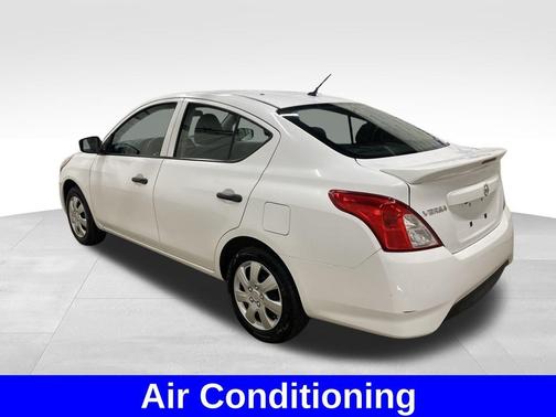2019 Nissan Versa 1.6 S+