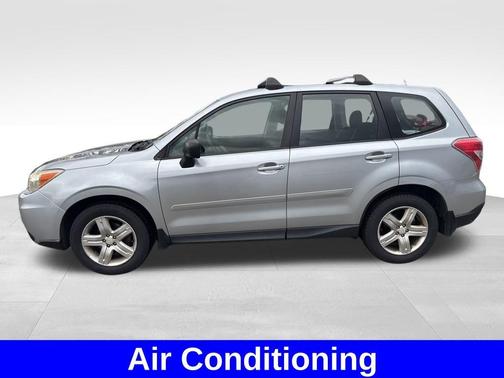 2014 Subaru Forester 2.5i