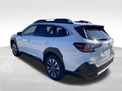 2025 Subaru Outback Touring