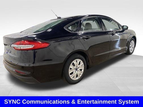 2019 Ford Fusion S