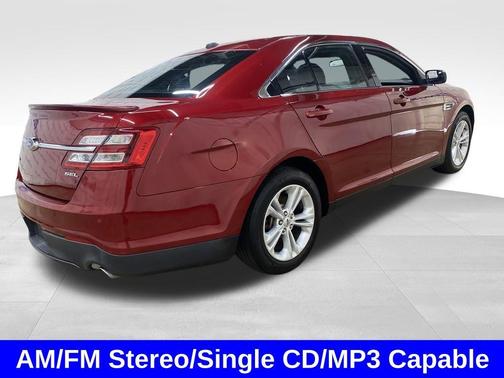 2015 Ford Taurus SEL