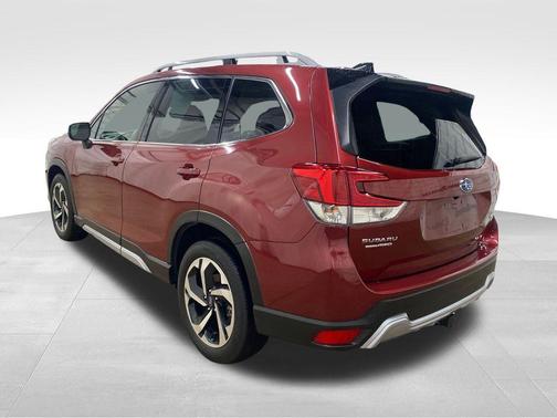Crimson Red Pearl 2024 Subaru Forester Touring