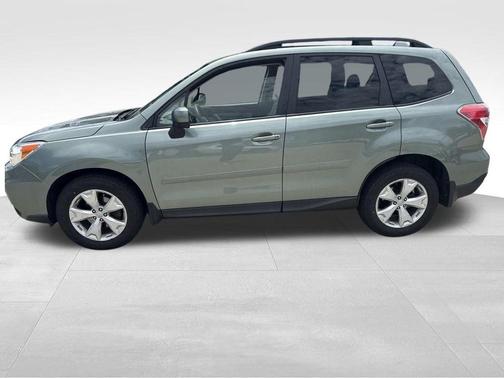 Jasmine Green Metallic 2015 Subaru Forester 2.5i Premium