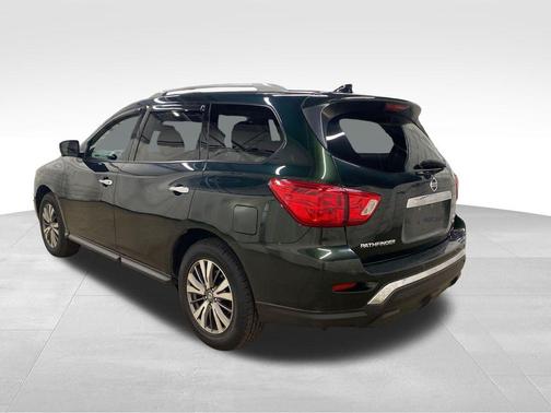 Midnight Pine Metallic 2019 Nissan Pathfinder SL