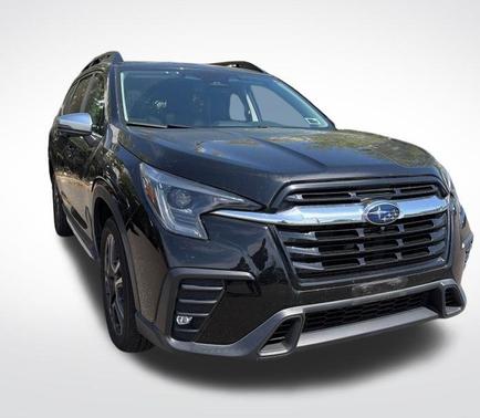 Crystal Black Silica 2023 Subaru Ascent Limited 7-Passenger
