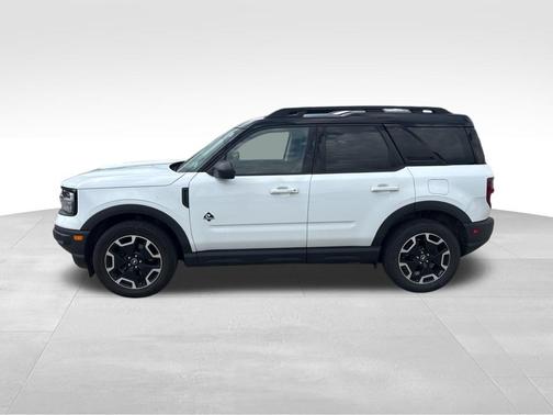 Oxford White 2022 Ford Bronco Sport Outer Banks