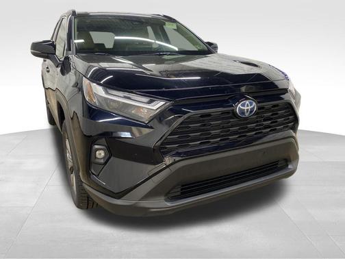 2023 Toyota RAV4 Hybrid XLE Premium