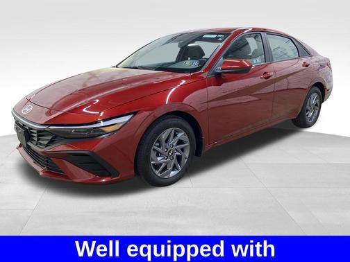 2024 Hyundai ELANTRA SEL
