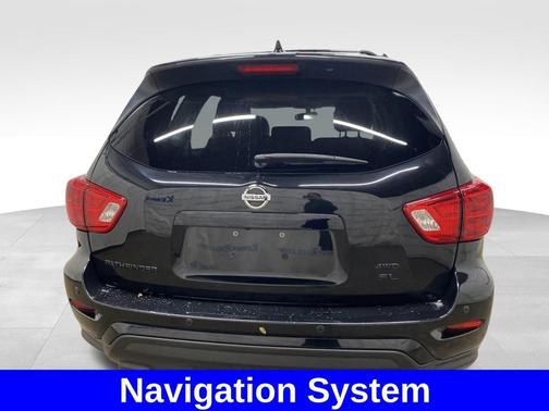 2020 Nissan Pathfinder SL