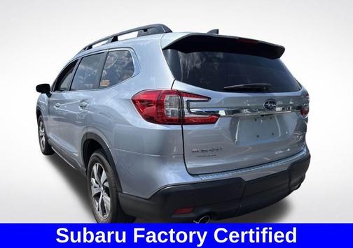 Ice Silver Metallic 2023 Subaru Ascent Premium 7-Passenger