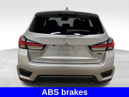 2022 Mitsubishi Outlander Sport 2.0 LE