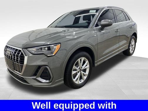 2022 Audi Q3 45 S line Premium