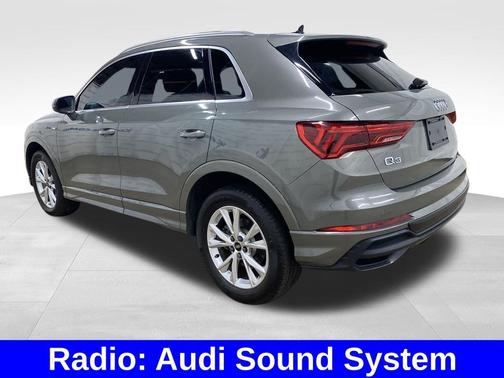 2022 Audi Q3 45 S line Premium
