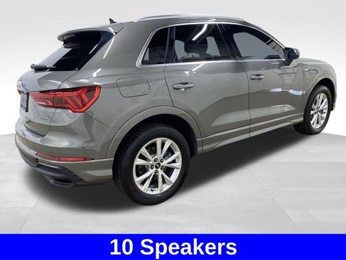2022 Audi Q3 45 S line Premium