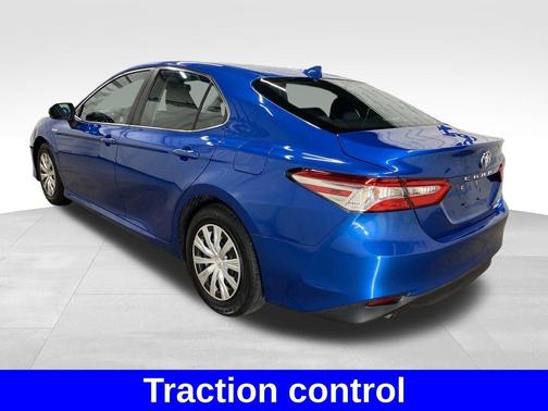 2019 Toyota Camry Hybrid LE