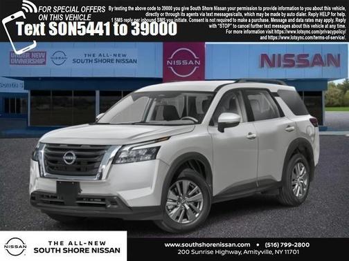 2025 Nissan Pathfinder SV