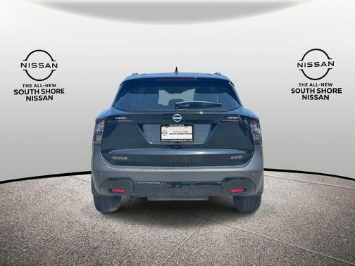 Super Black 2026 Nissan Kicks SV
