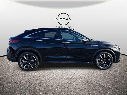 2025 INFINITI QX55 ESSENTIAL