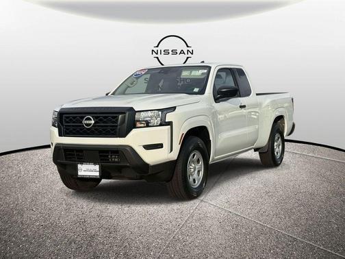 2024 Nissan Frontier S