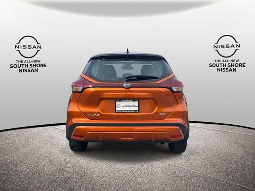 Monarch Orange / Super Black 2024 Nissan Kicks SV