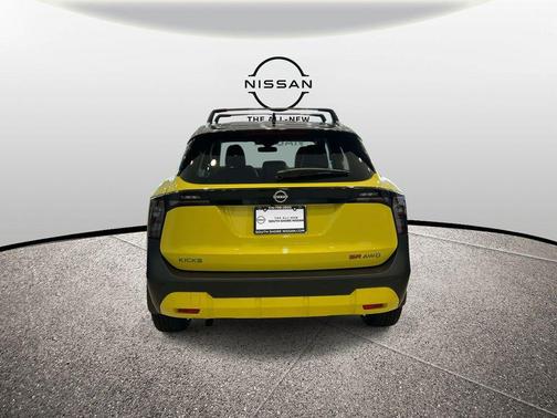 2026 Nissan Kicks SR