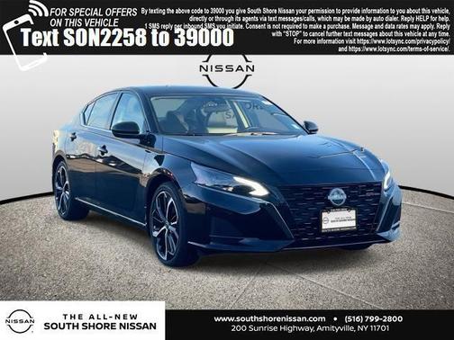 2025 Nissan Altima SR