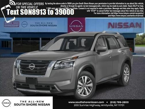 2025 Nissan Pathfinder SL