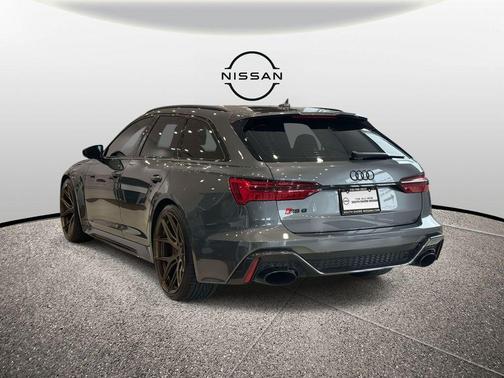 2021 Audi RS 6 Avant 4.0T quattro