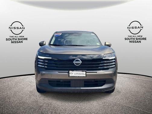 Canyon Bronze M 2025 Nissan Kicks SV