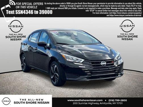 Super Black 2025 Nissan Versa 1.6 SR