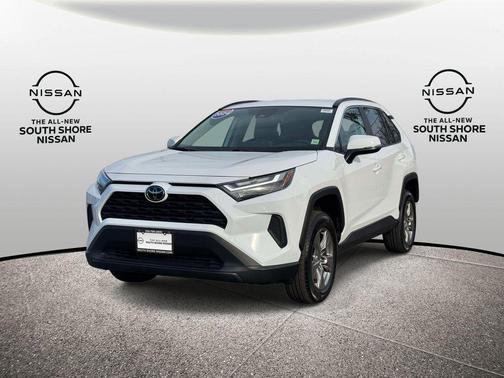 Ice 2024 Toyota RAV4 XLE