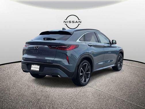 2025 INFINITI QX55 LUXE