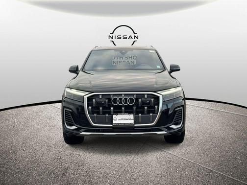 2025 Audi Q7 45 Premium