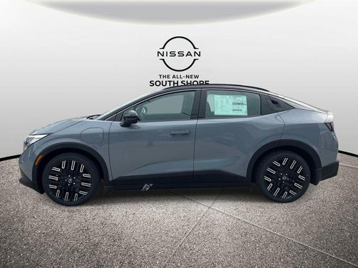 Boulder Gray Metallic 2026 Nissan Leaf PLATINUM+