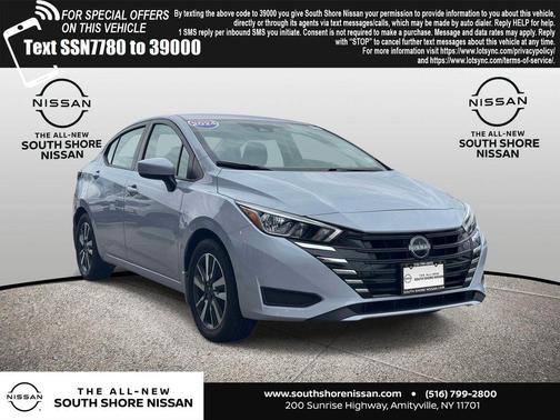 Gray Sky Pearl 2024 Nissan Versa 1.6 SV