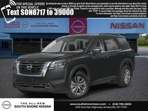 2025 Nissan Pathfinder SV